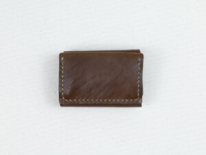 gyuttoプルアップ：ダークブラウン／超小型財布／の商品画像01